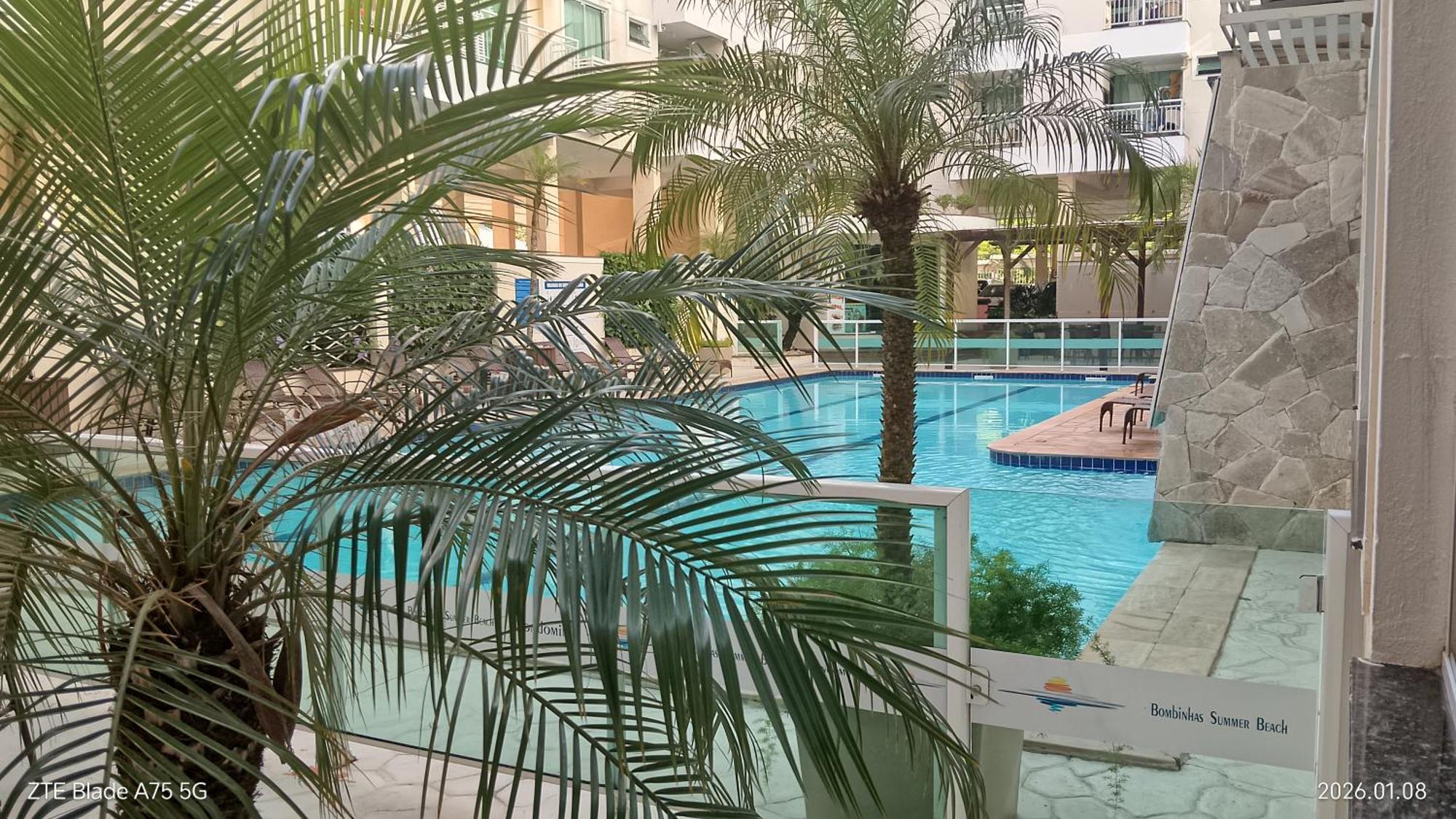 Two-Bedroom Deluxe Apartment with Garden View
