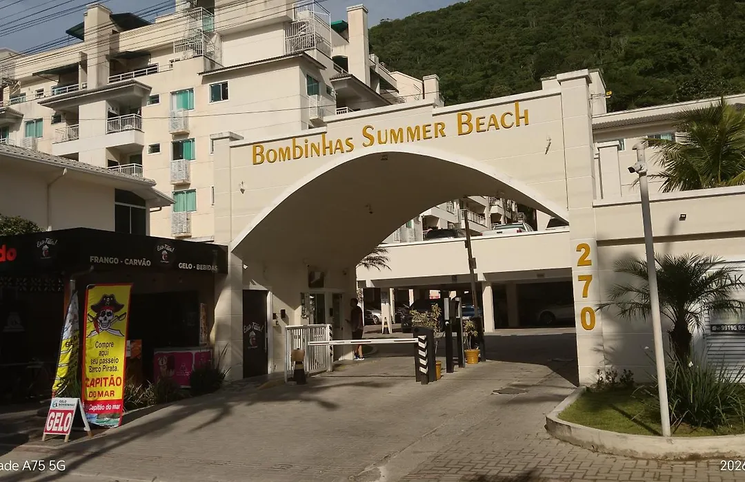 Bombinhas Summer Beach, piscina, sauna, pool-1